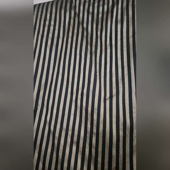 Vintage Striped Gold/Black Metallic blazer. Size medium - Picture 10 of 10